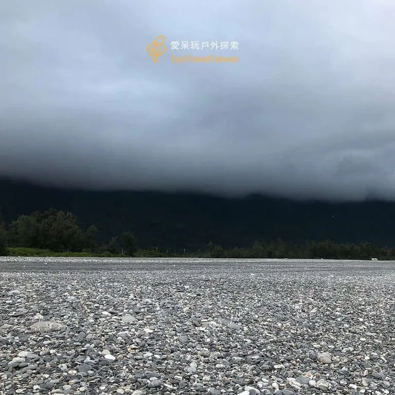 冬天一早看到花蓮市很陰或下雨其實太魯閣有可能出太陽喔